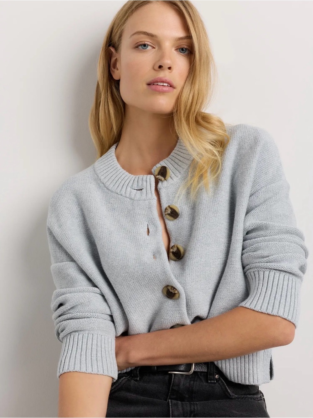 Quince 100% Organic Cotton Cropped Cardigan - Picture 2 of 8